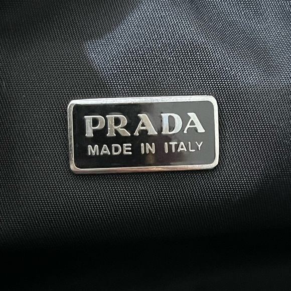 ‼️sold‼️Prada Nylon Vintage Mini Hobo - Picture 4 of 15